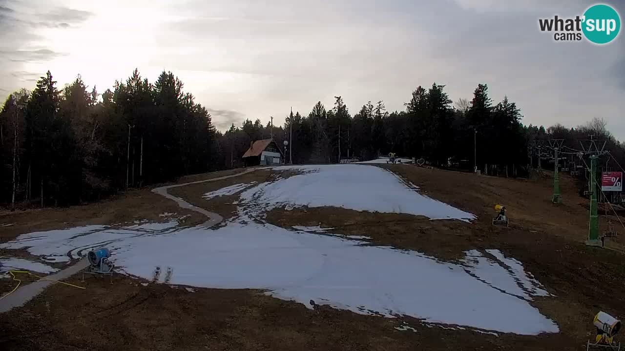 Pohorje spletna kamera | Spodnja postaja Sleme