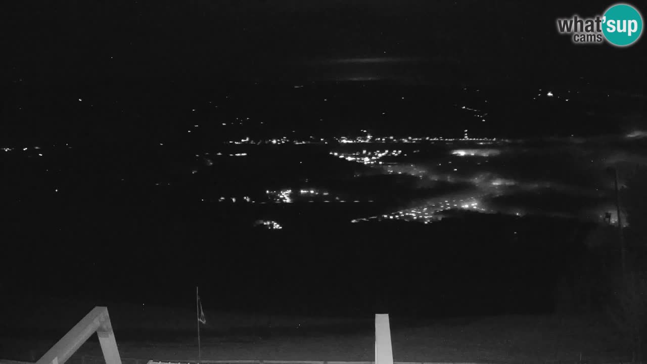 Pohorje spletna kamera | Spodnja postaja Sleme