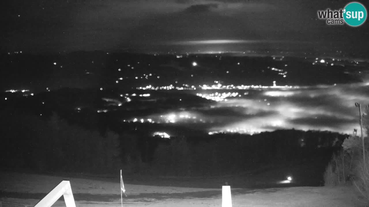 Pohorje spletna kamera | Spodnja postaja Sleme