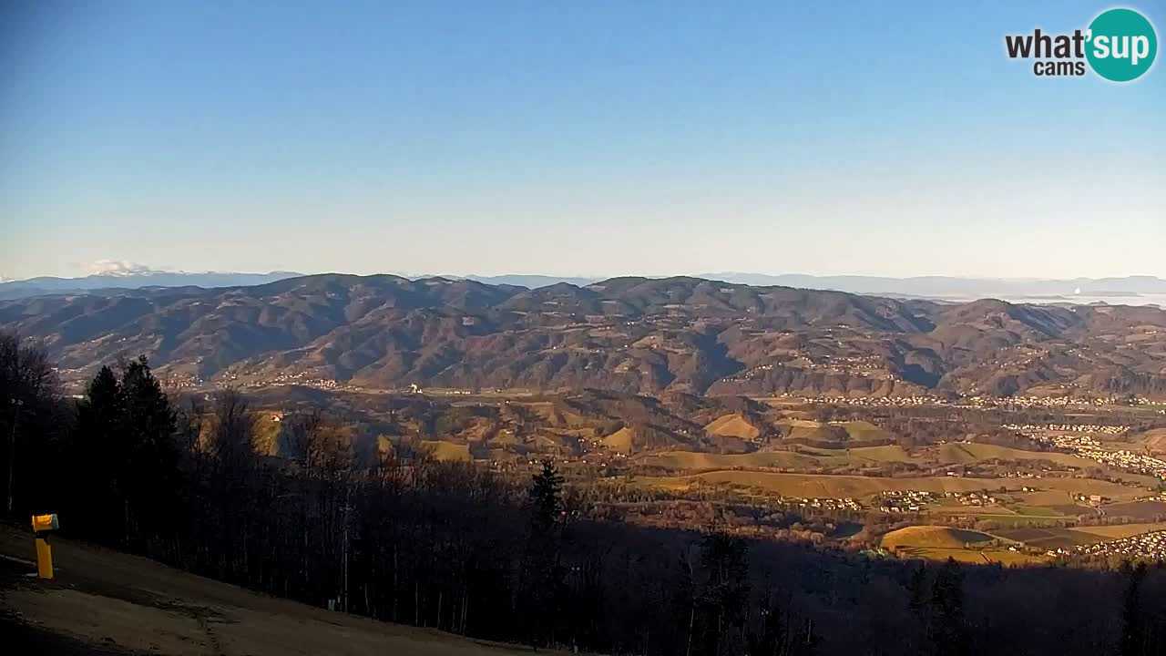 Pohorje spletna kamera | Spodnja postaja Sleme