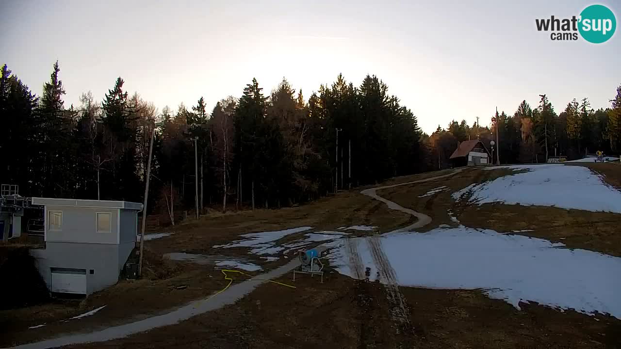 Pohorje spletna kamera | Spodnja postaja Sleme