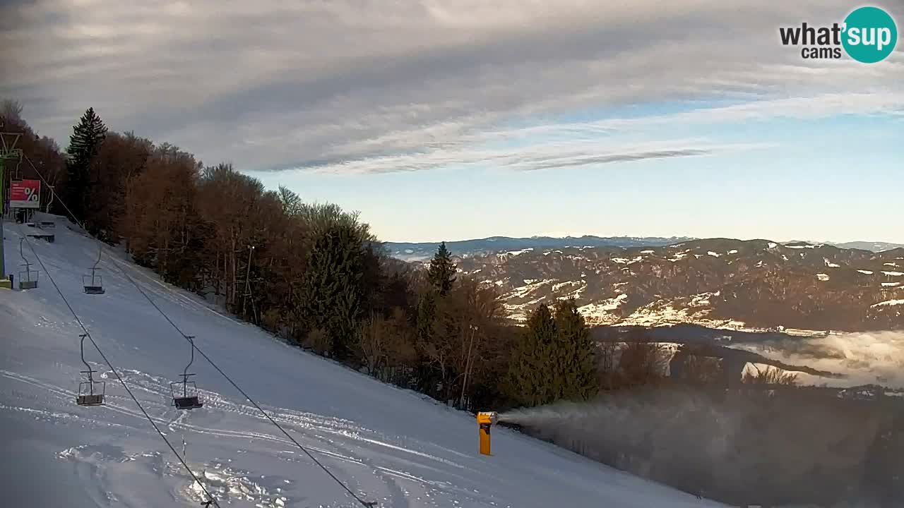 Pohorje spletna kamera | Spodnja postaja Sleme