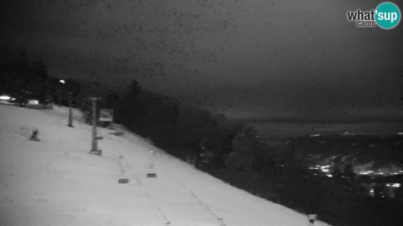 Pohorje spletna kamera | Spodnja postaja Sleme