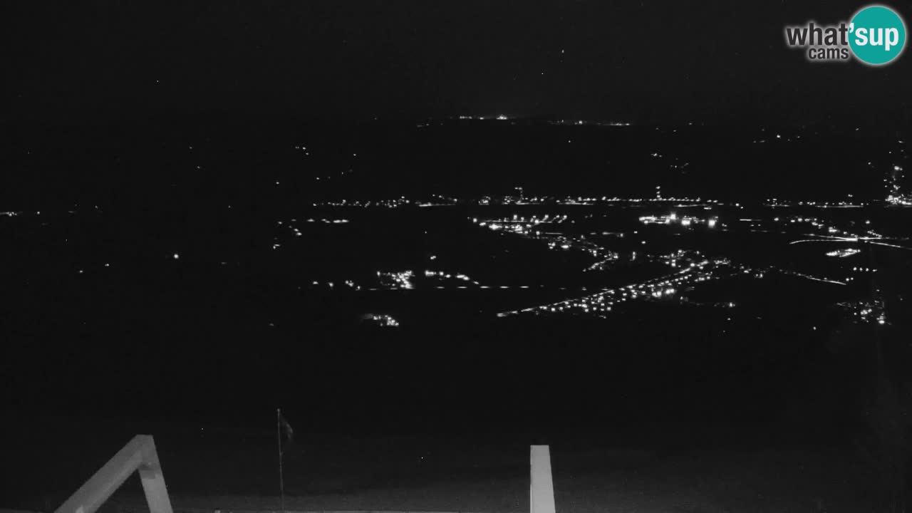 Pohorje spletna kamera | Spodnja postaja Sleme