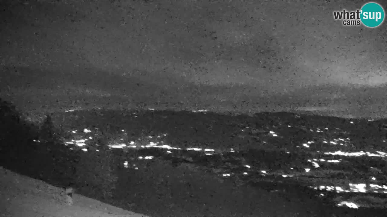 Pohorje spletna kamera | Spodnja postaja Sleme