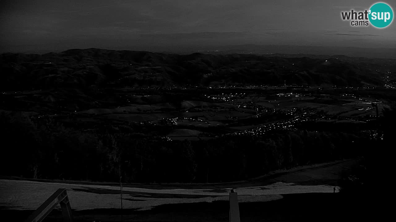 Pohorje spletna kamera | Spodnja postaja Sleme