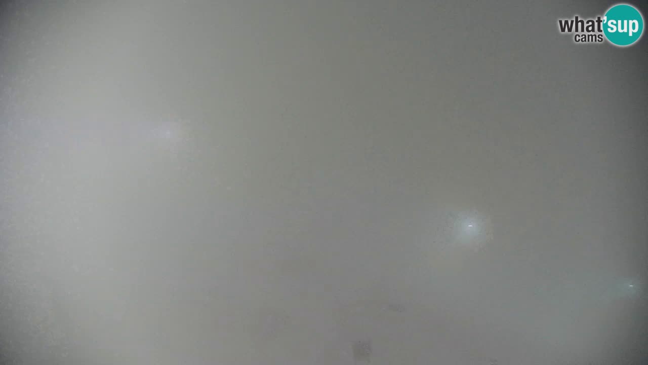 Pohorje spletna kamera | Spodnja postaja Sleme