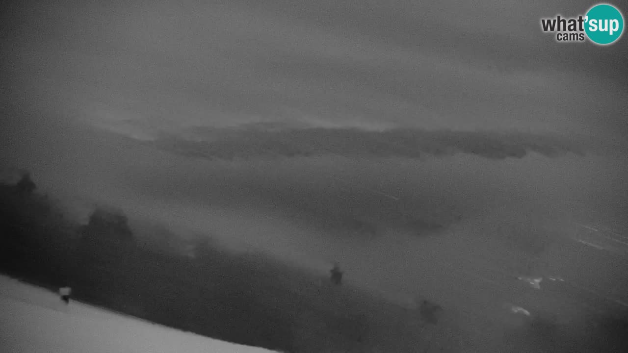 Pohorje spletna kamera | Spodnja postaja Sleme