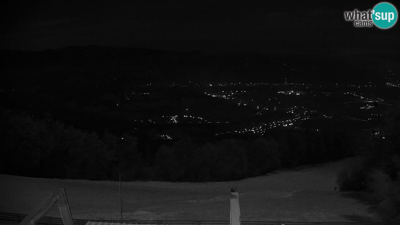 Pohorje spletna kamera | Spodnja postaja Sleme