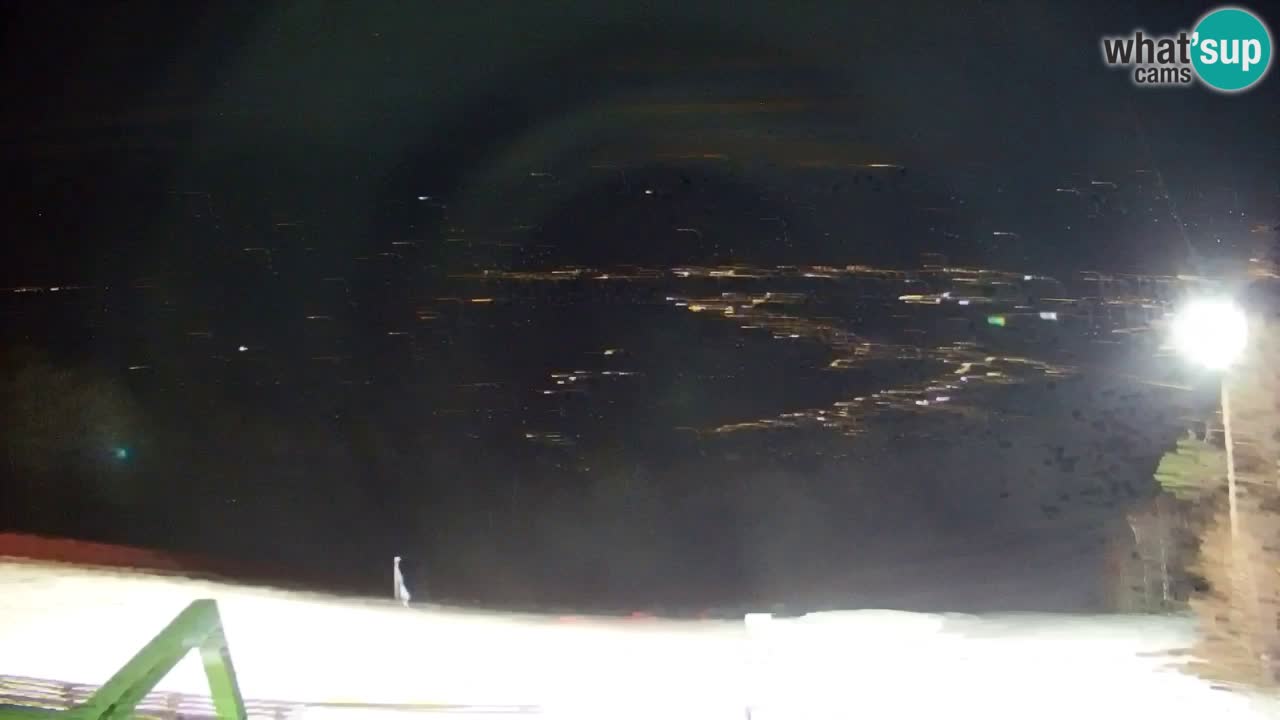 Pohorje spletna kamera | Spodnja postaja Sleme