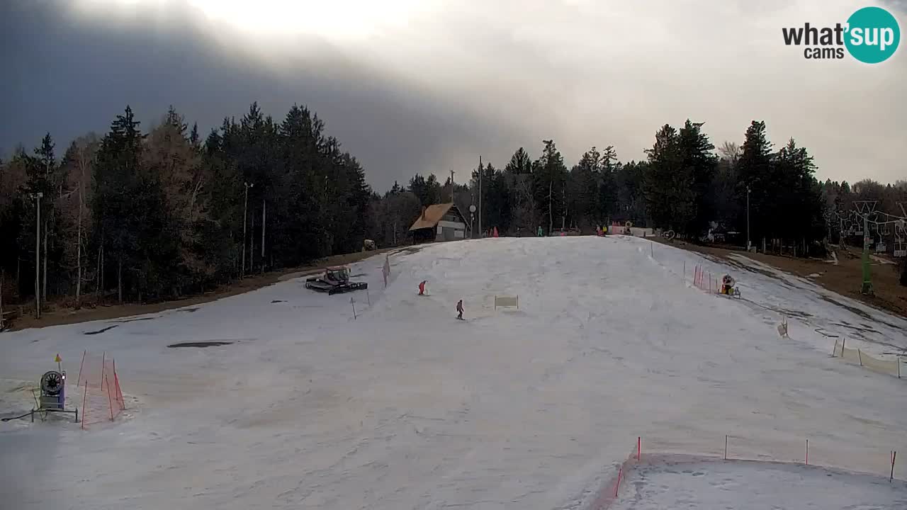 Pohorje spletna kamera | Spodnja postaja Sleme
