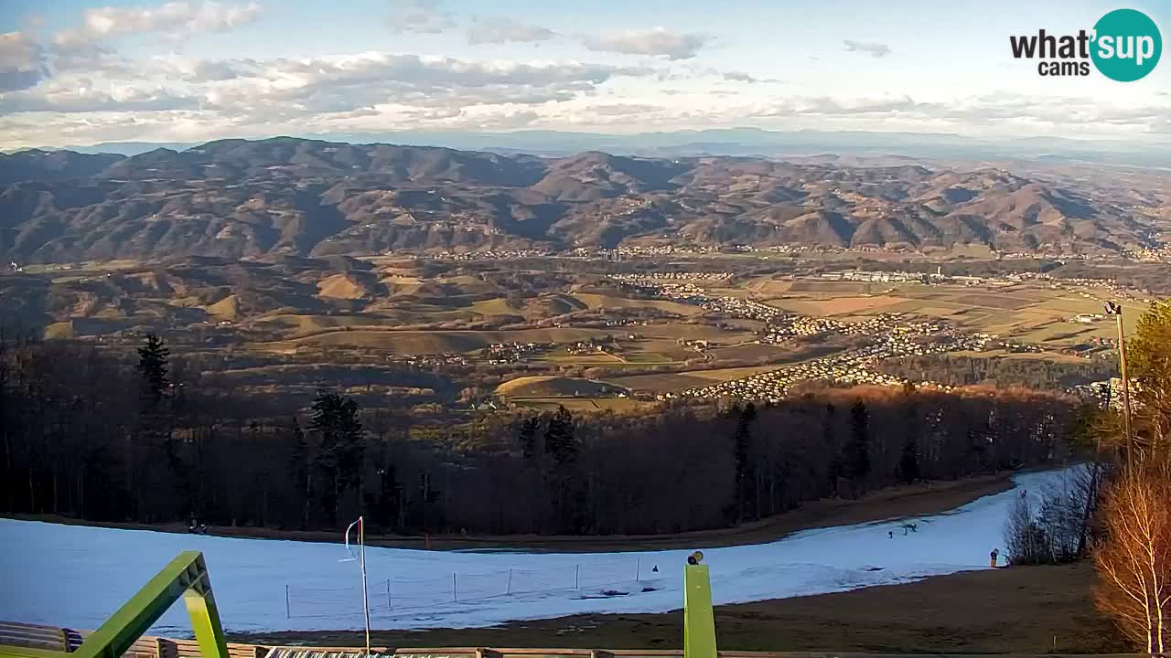 Pohorje spletna kamera | Spodnja postaja Sleme