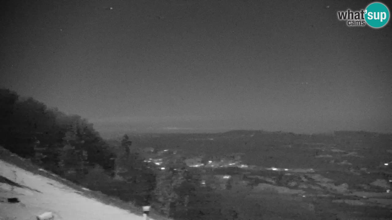 Pohorje spletna kamera | Spodnja postaja Sleme