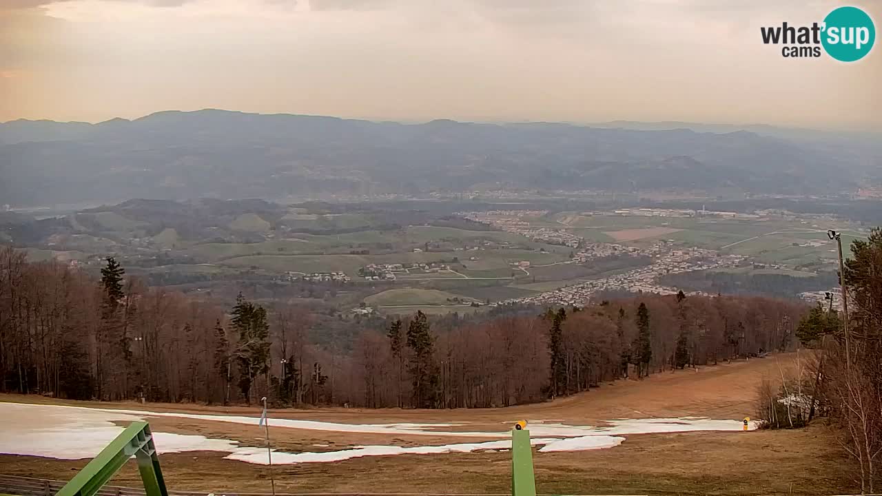 Pohorje spletna kamera | Spodnja postaja Sleme