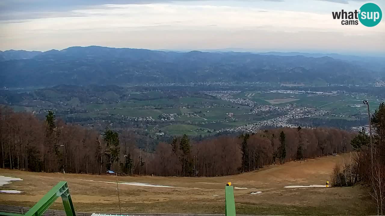 Pohorje spletna kamera | Spodnja postaja Sleme