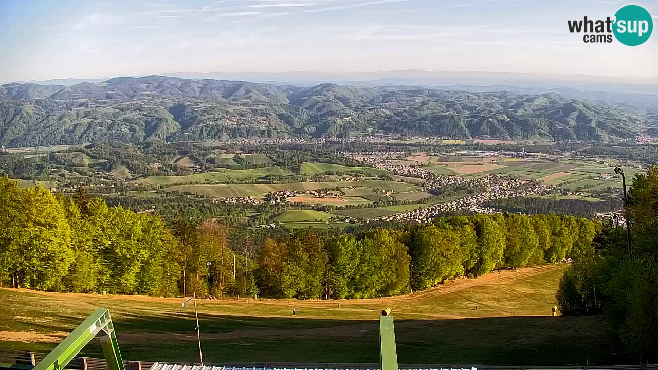 Pohorje spletna kamera | Spodnja postaja Sleme