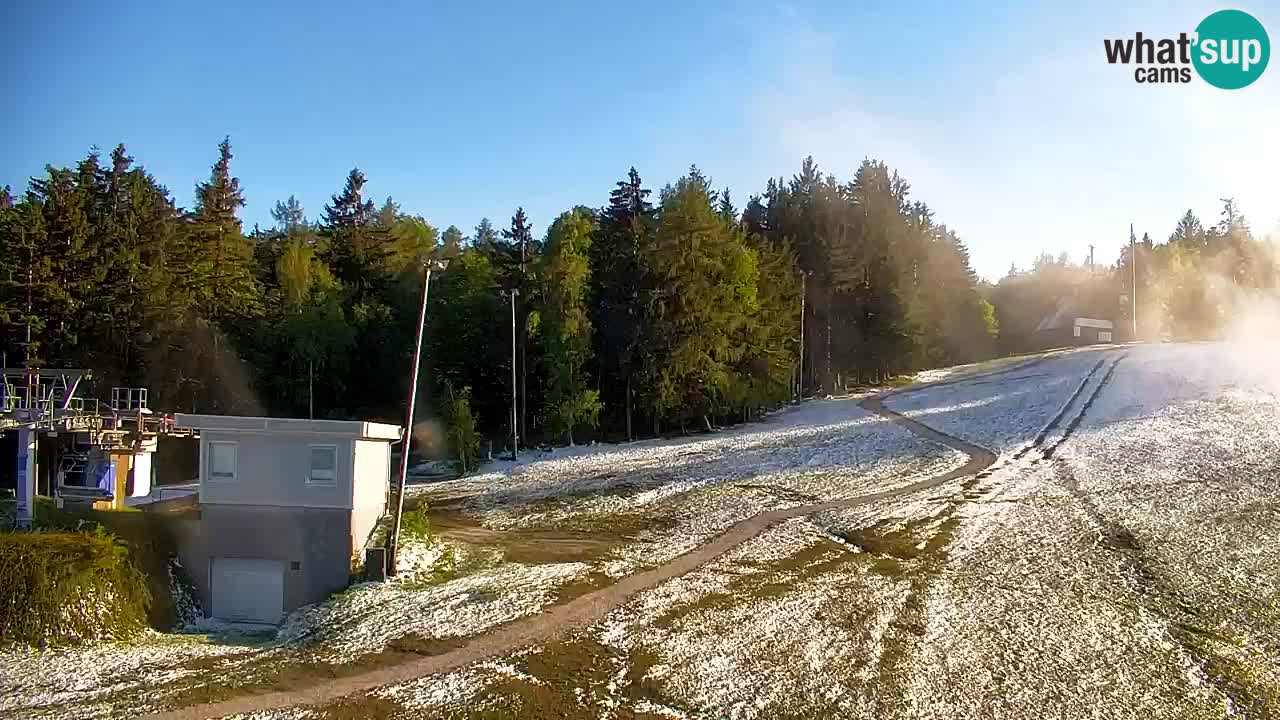 Pohorje spletna kamera | Spodnja postaja Sleme