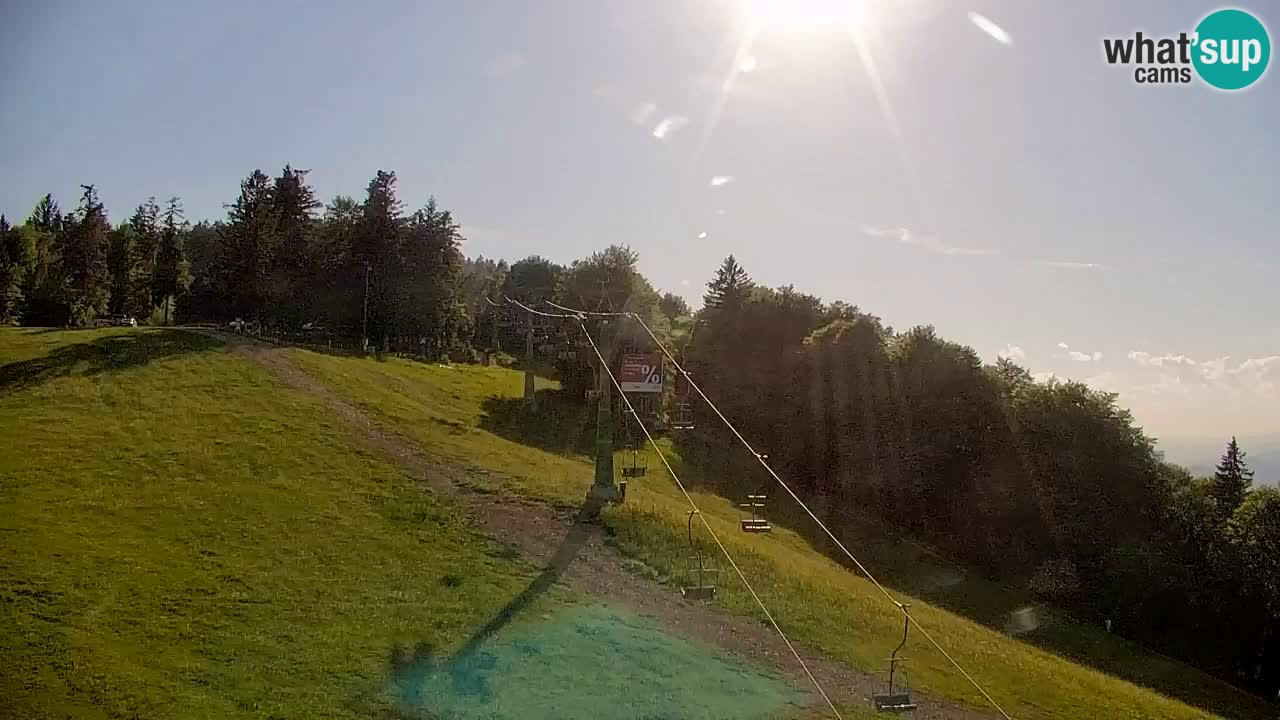 Pohorje spletna kamera | Spodnja postaja Sleme