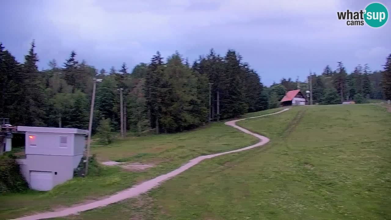 Pohorje spletna kamera | Spodnja postaja Sleme