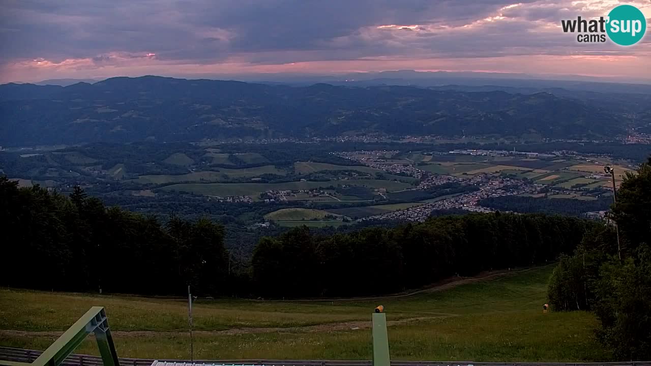 Pohorje spletna kamera | Spodnja postaja Sleme