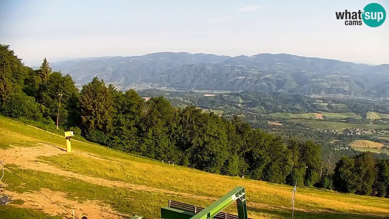 Pohorje spletna kamera | Spodnja postaja Sleme
