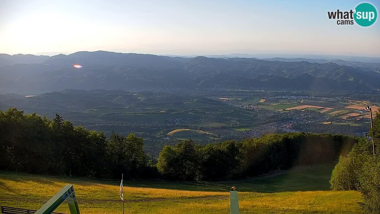 Pohorje spletna kamera | Spodnja postaja Sleme