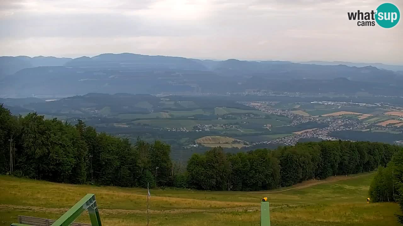 Pohorje spletna kamera | Spodnja postaja Sleme