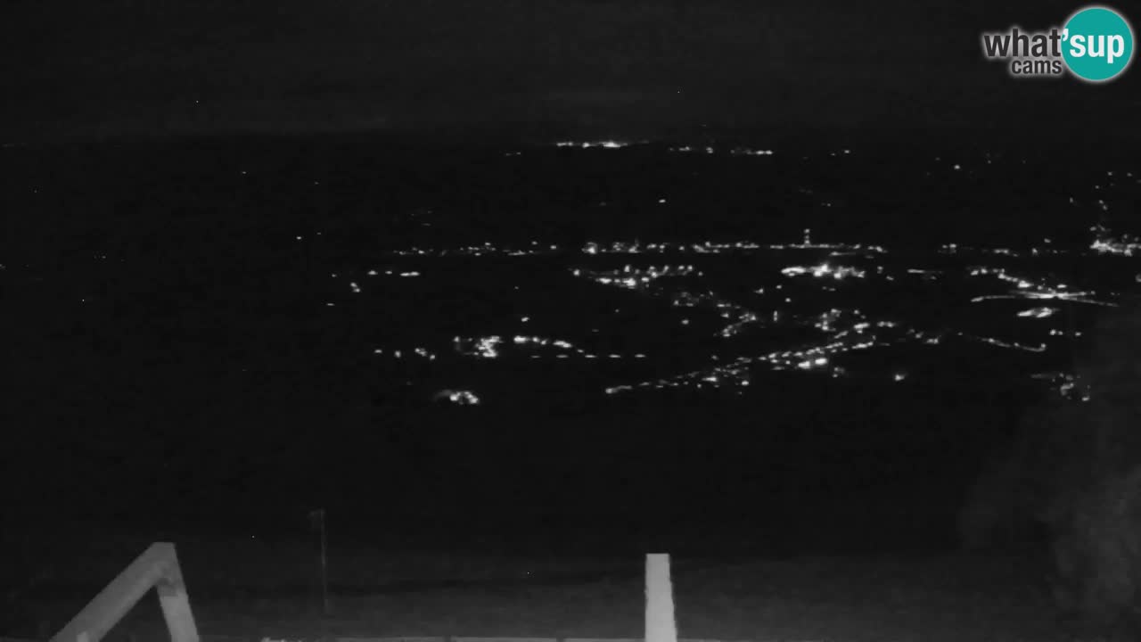 Pohorje spletna kamera | Spodnja postaja Sleme