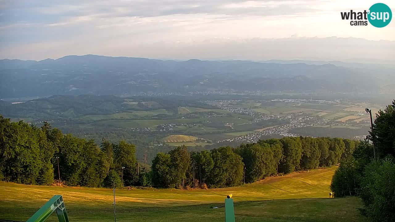 Pohorje spletna kamera | Spodnja postaja Sleme
