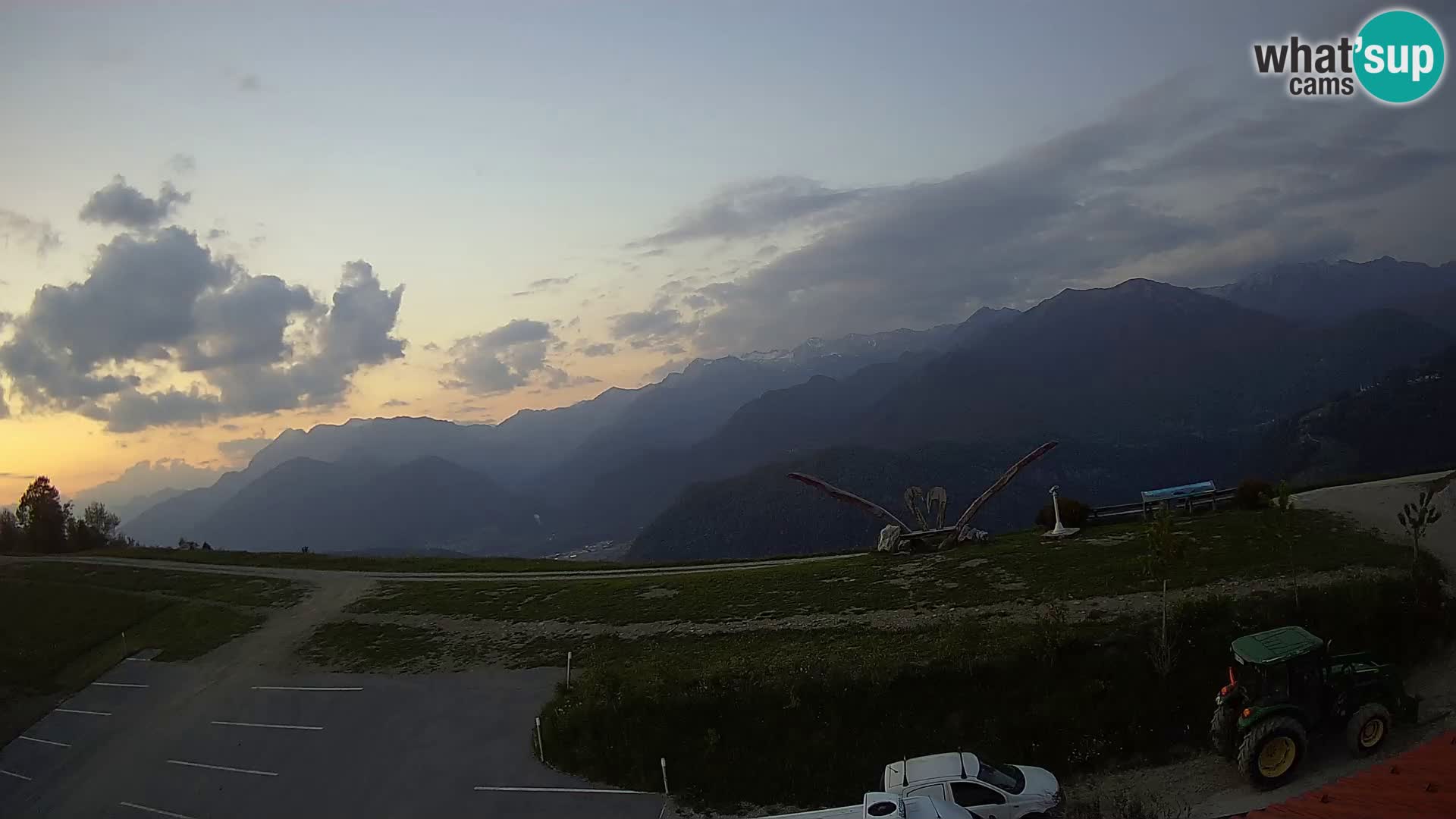 Granja turística Široko camera en vivo Most na Soči
