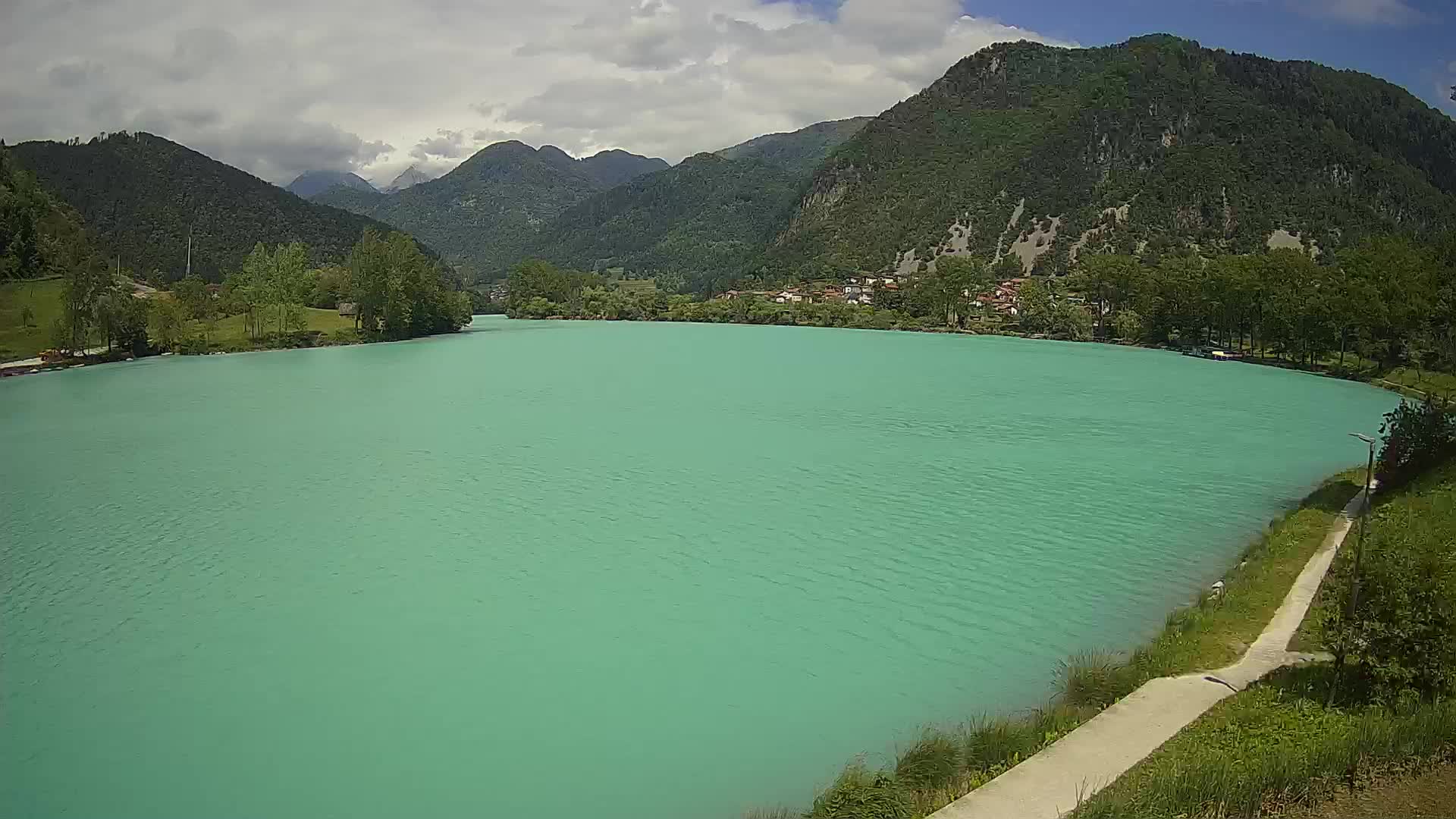 Web kamera Most na Soči – jezero