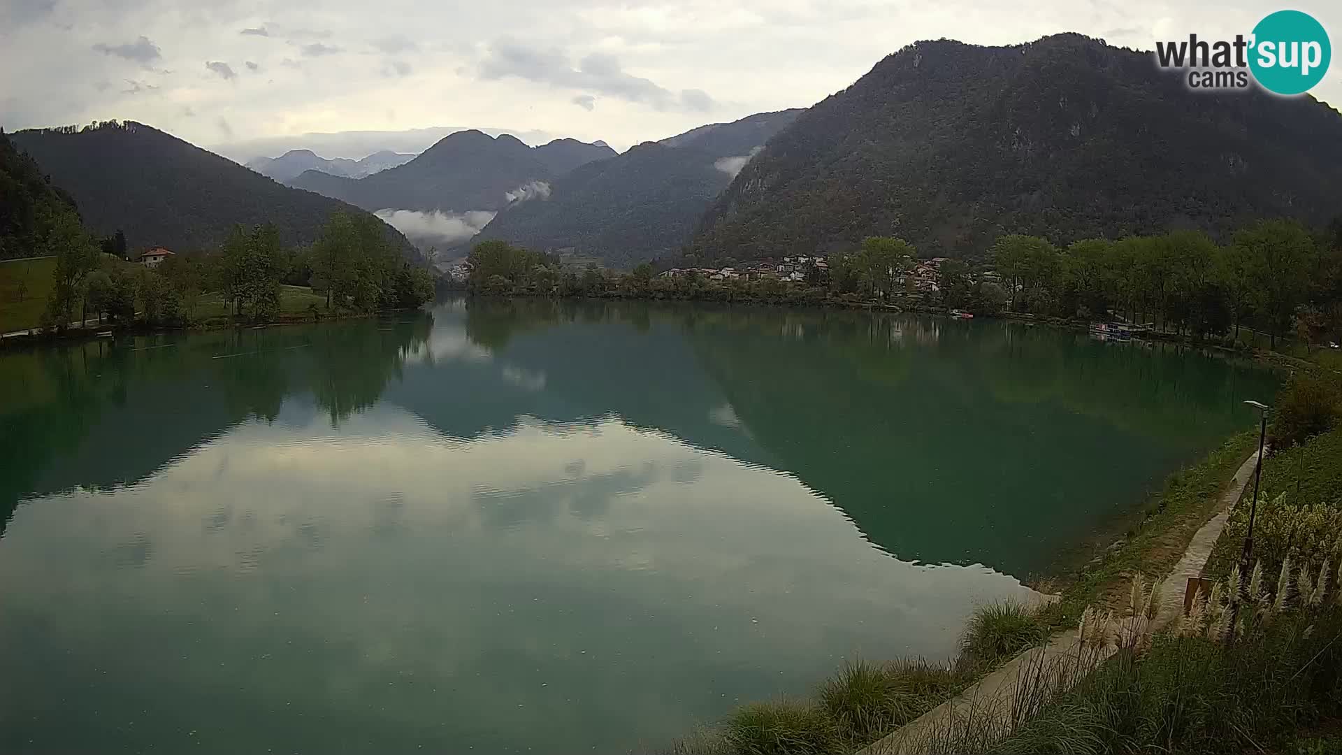 Spletna kamera Most na Soči – jezero