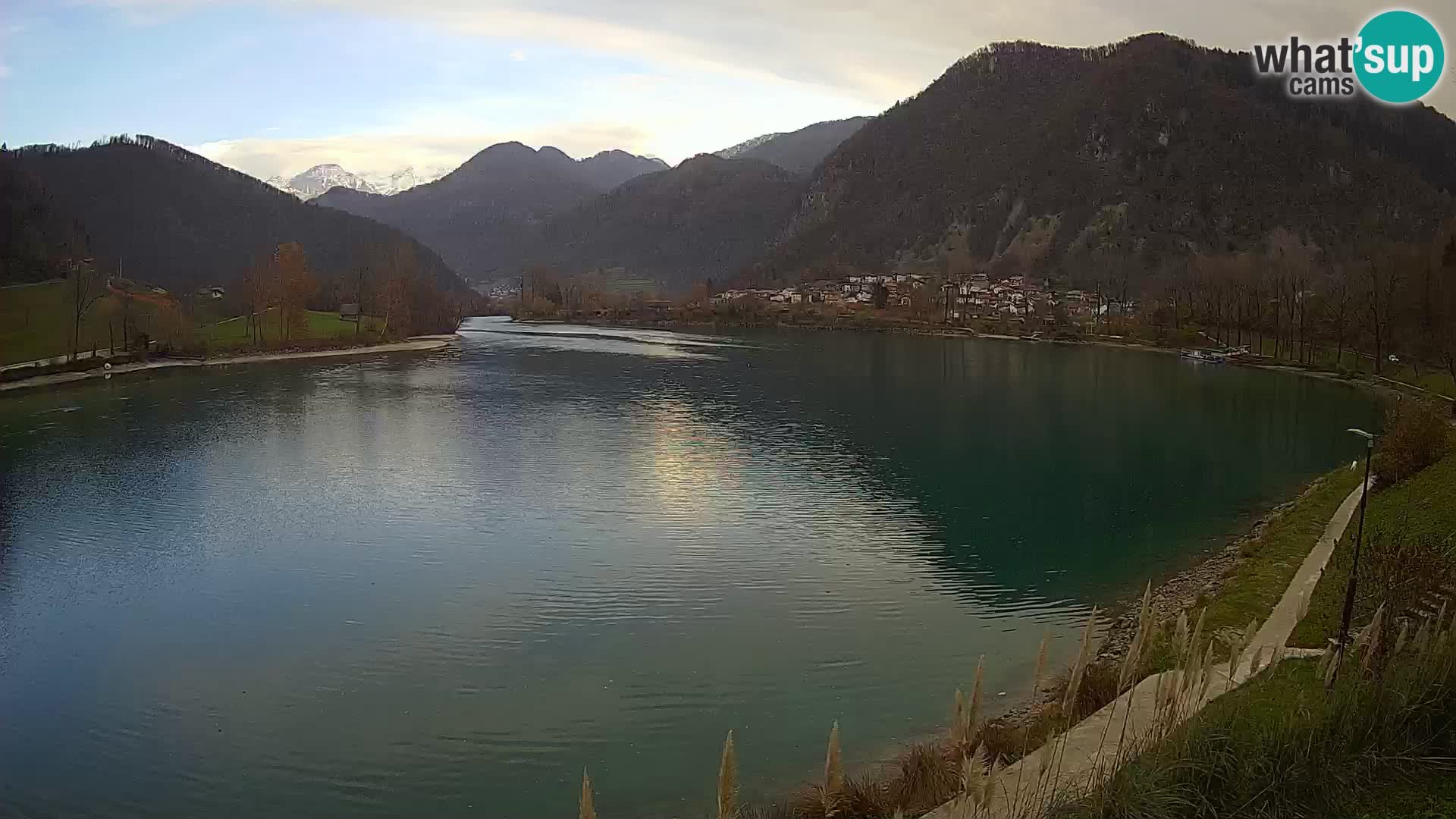 Spletna kamera Most na Soči – jezero