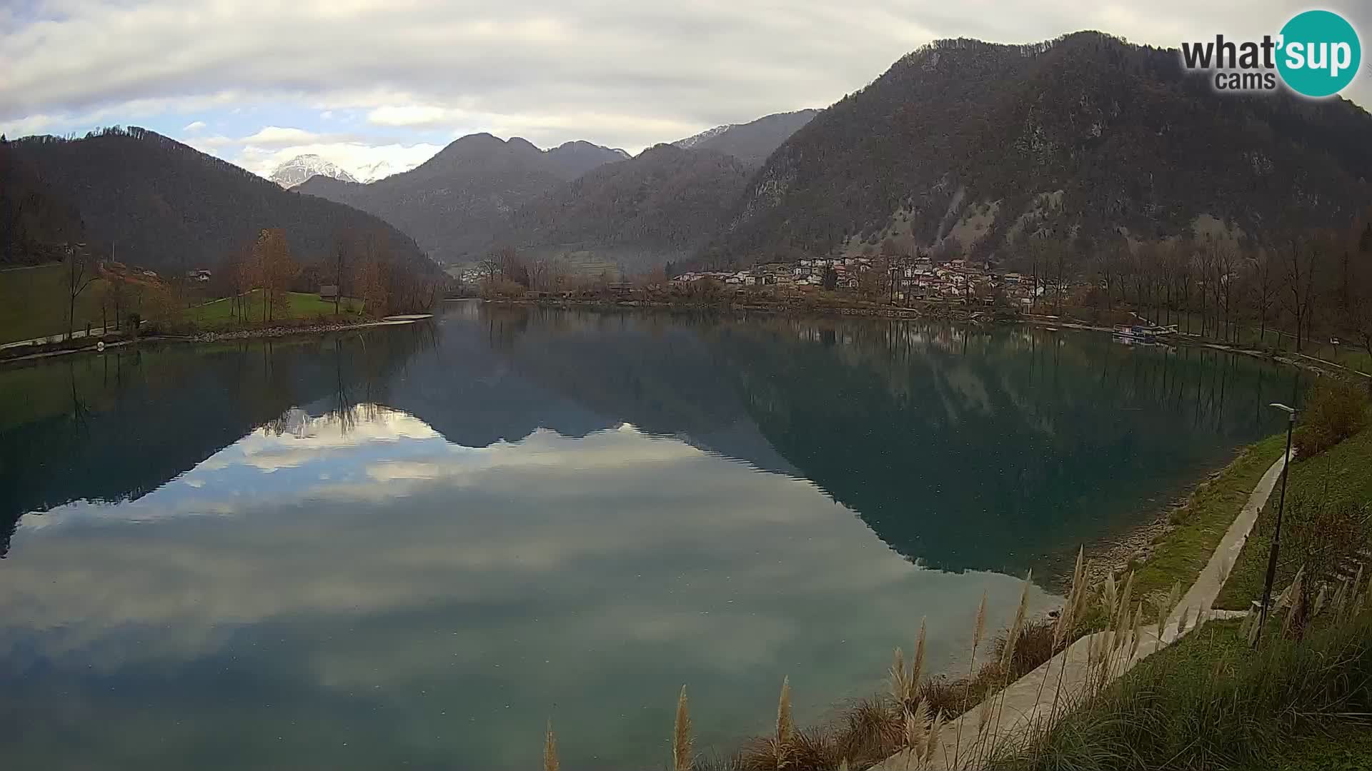 Spletna kamera Most na Soči – jezero