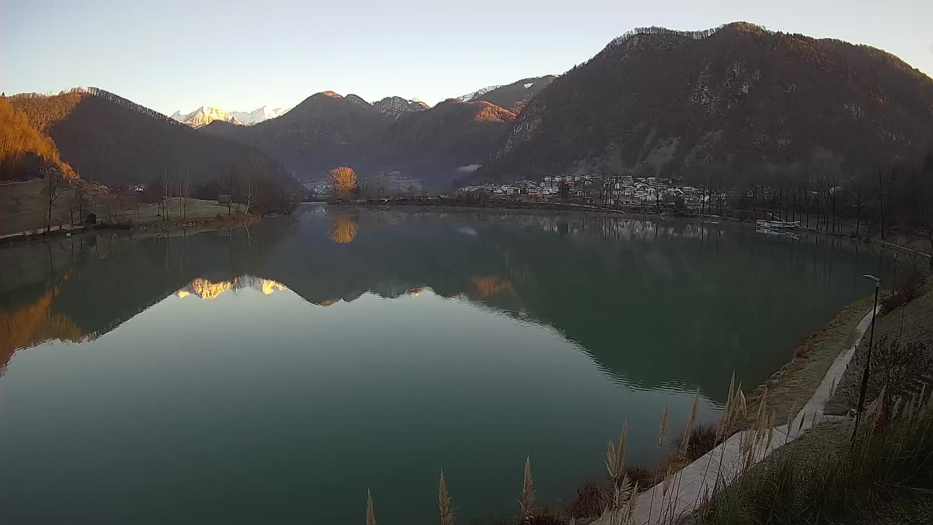 LIVE Webcam Most na Soči lake – Slovenia