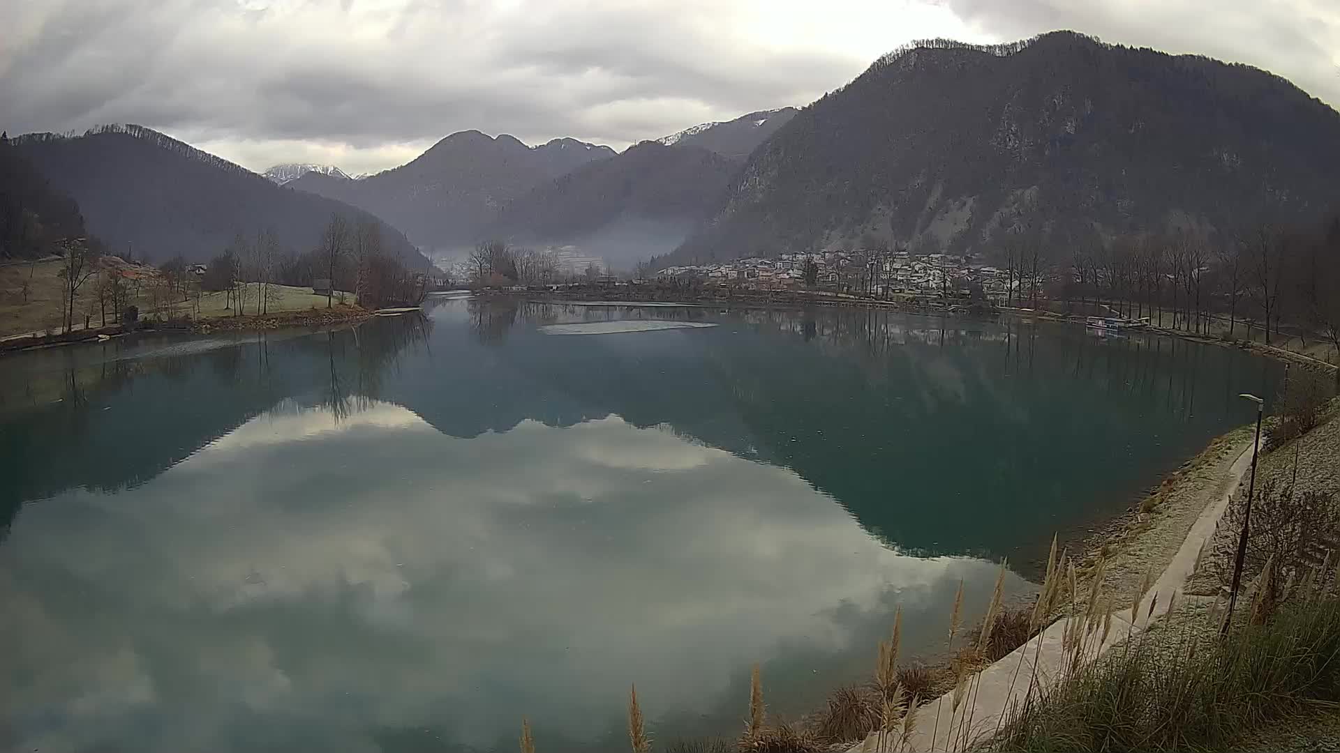 LIVEcam Most na Soči lago – Slovenia