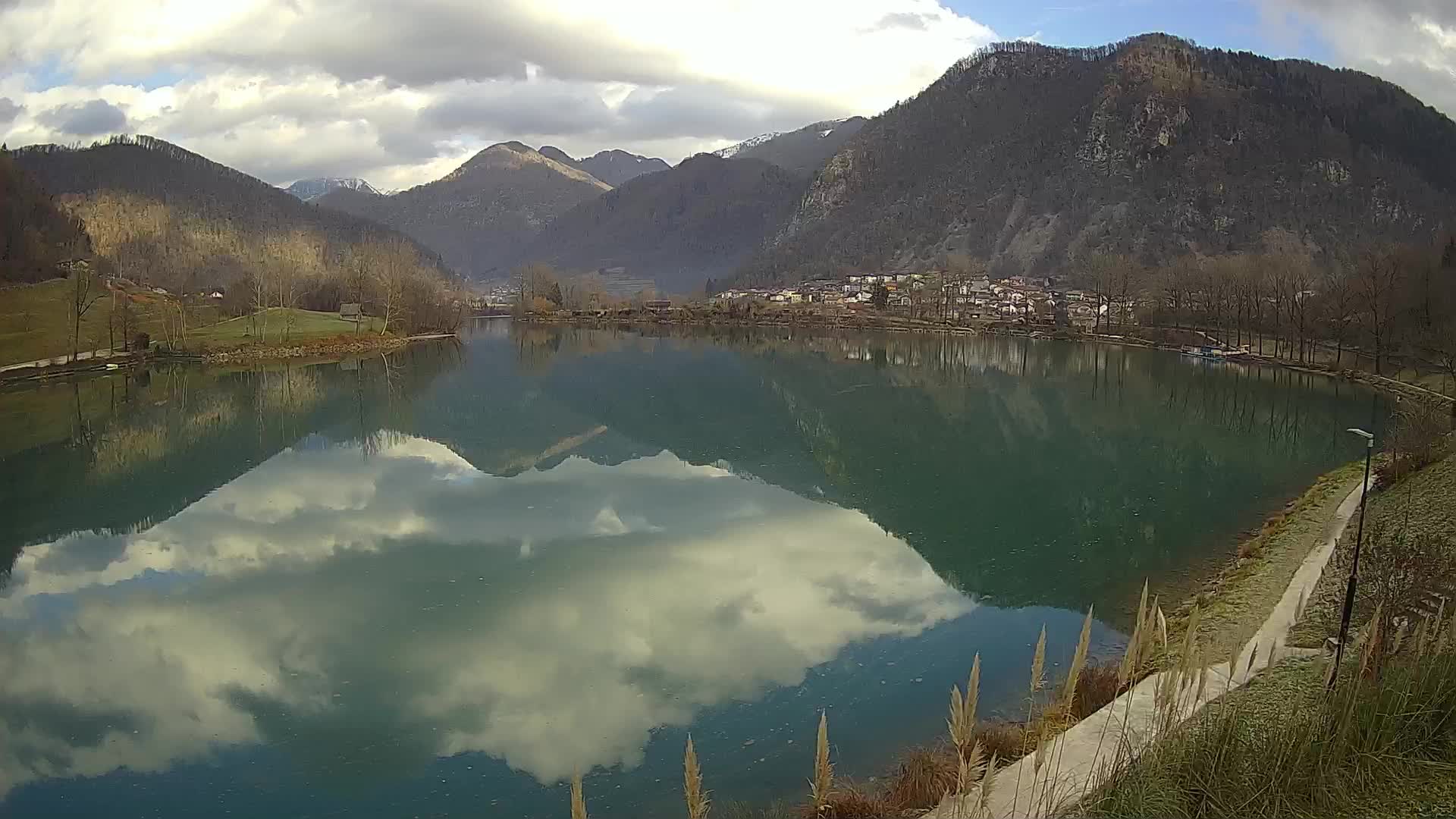 LIVEcam Most na Soči lago – Slovenia