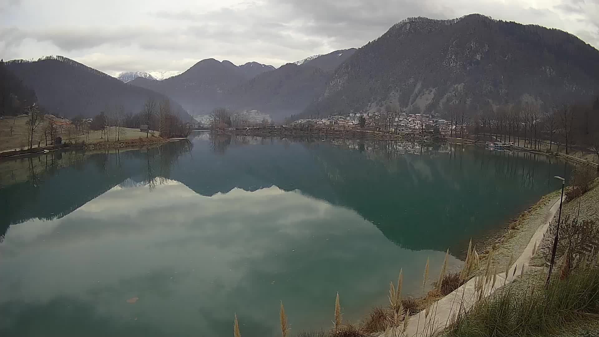 Most na Soči – Panorama del lac