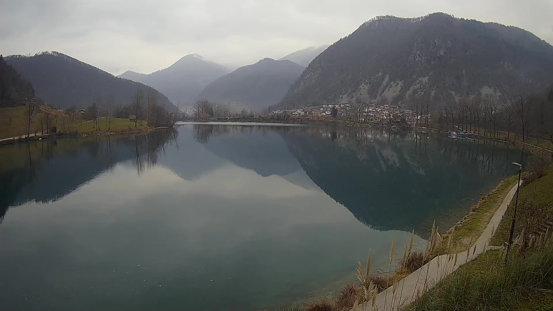 LIVE Webcam Most na Soči lake – Slovenia