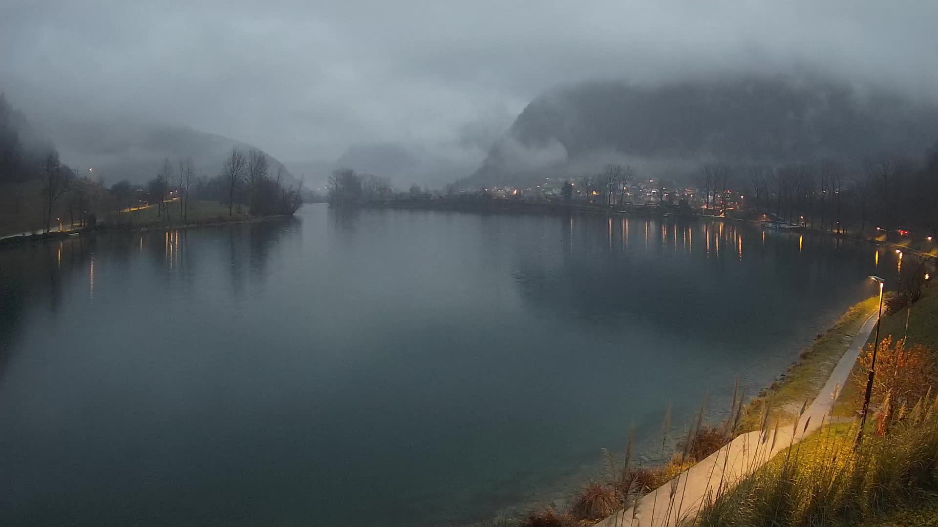 Spletna kamera Most na Soči – jezero