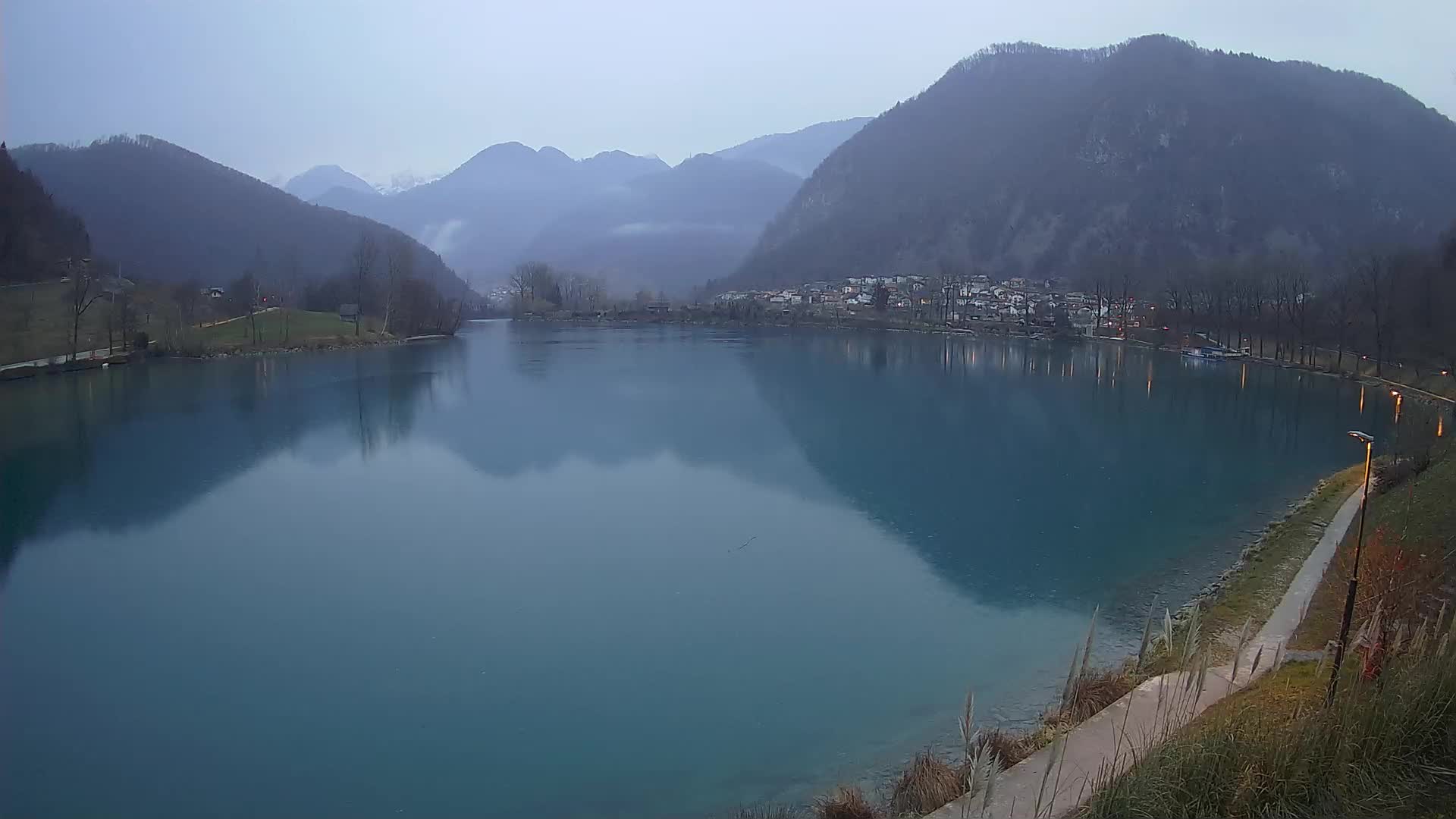 Most na Soči – Pogled na jezero