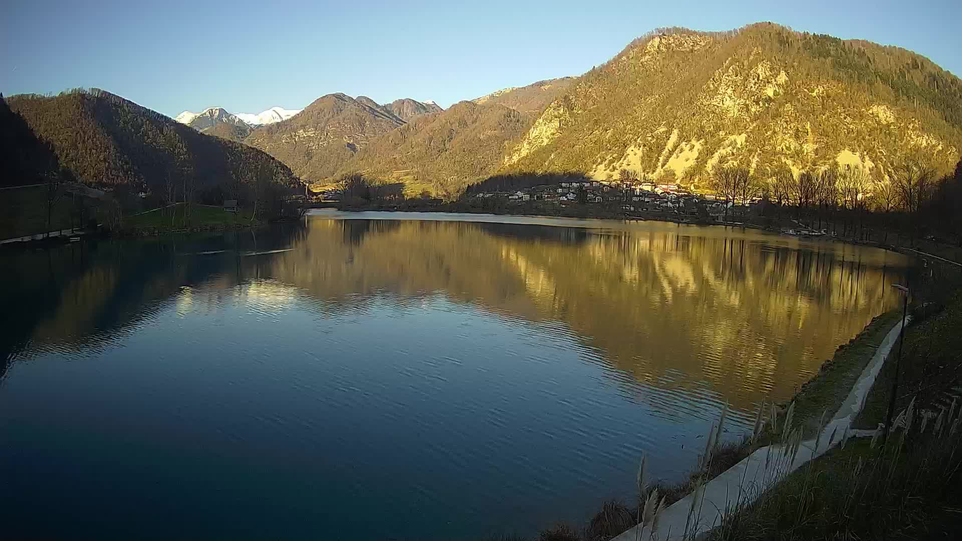 Most na Soči – Pogled na jezero