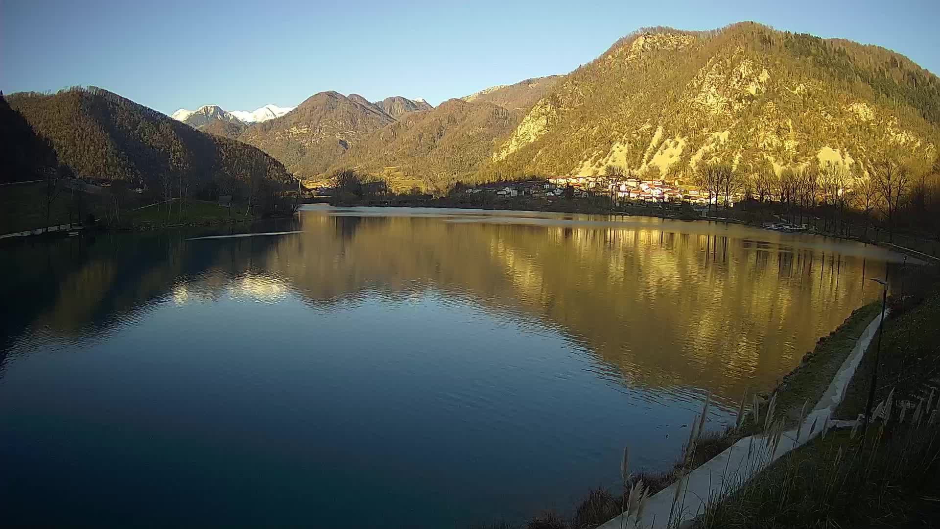 Most na Soči – Pogled na jezero