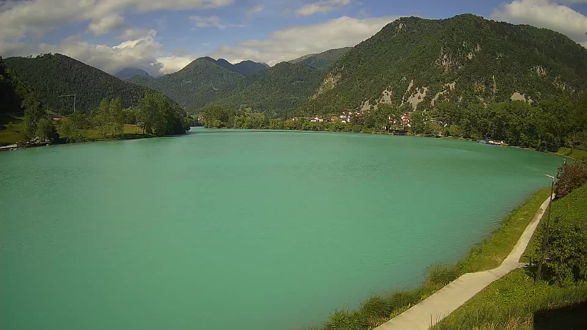 Spletna kamera Most na Soči – jezero