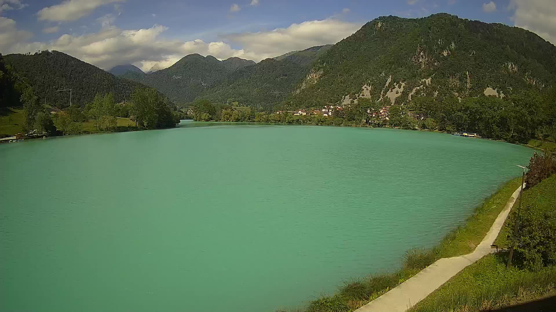 Spletna kamera Most na Soči – jezero