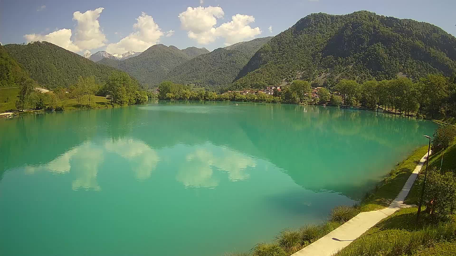 Web kamera Most na Soči – jezero