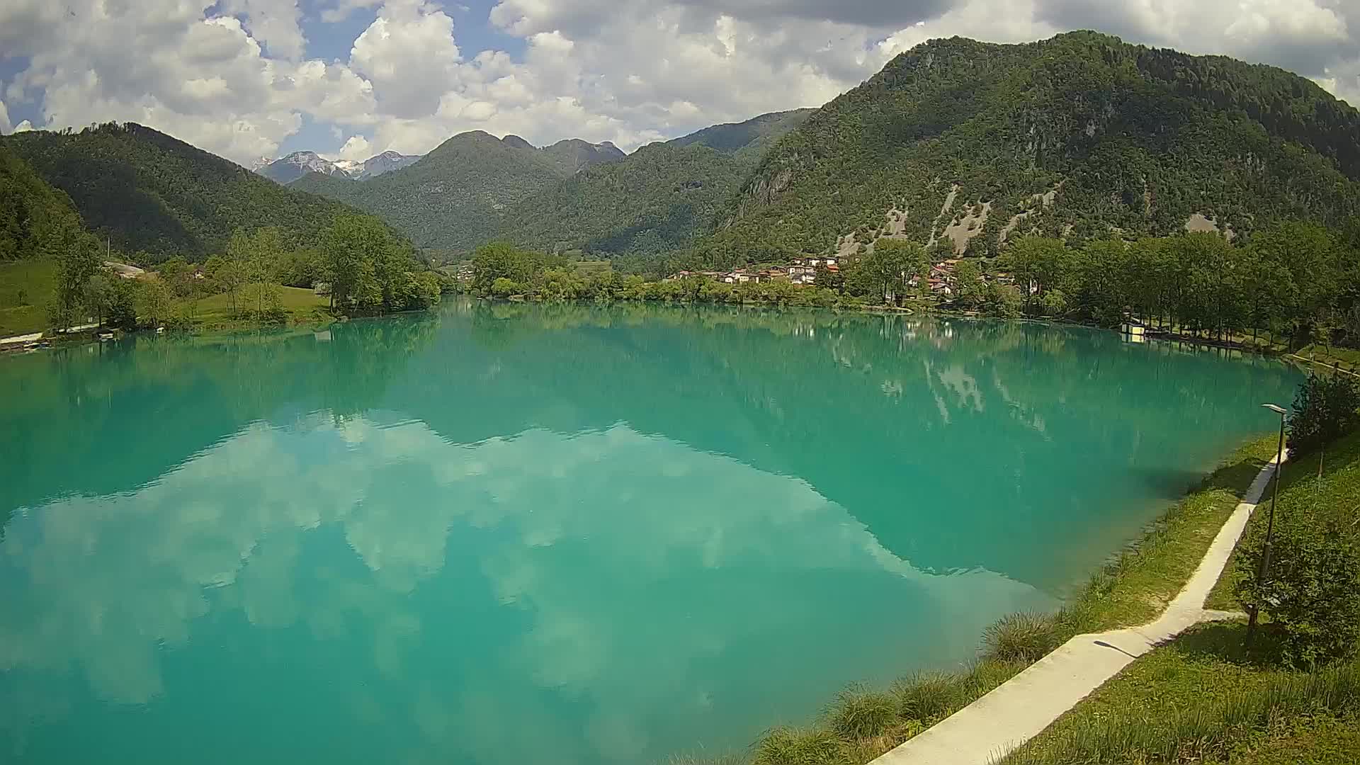Most na Soči – Pogled na jezero