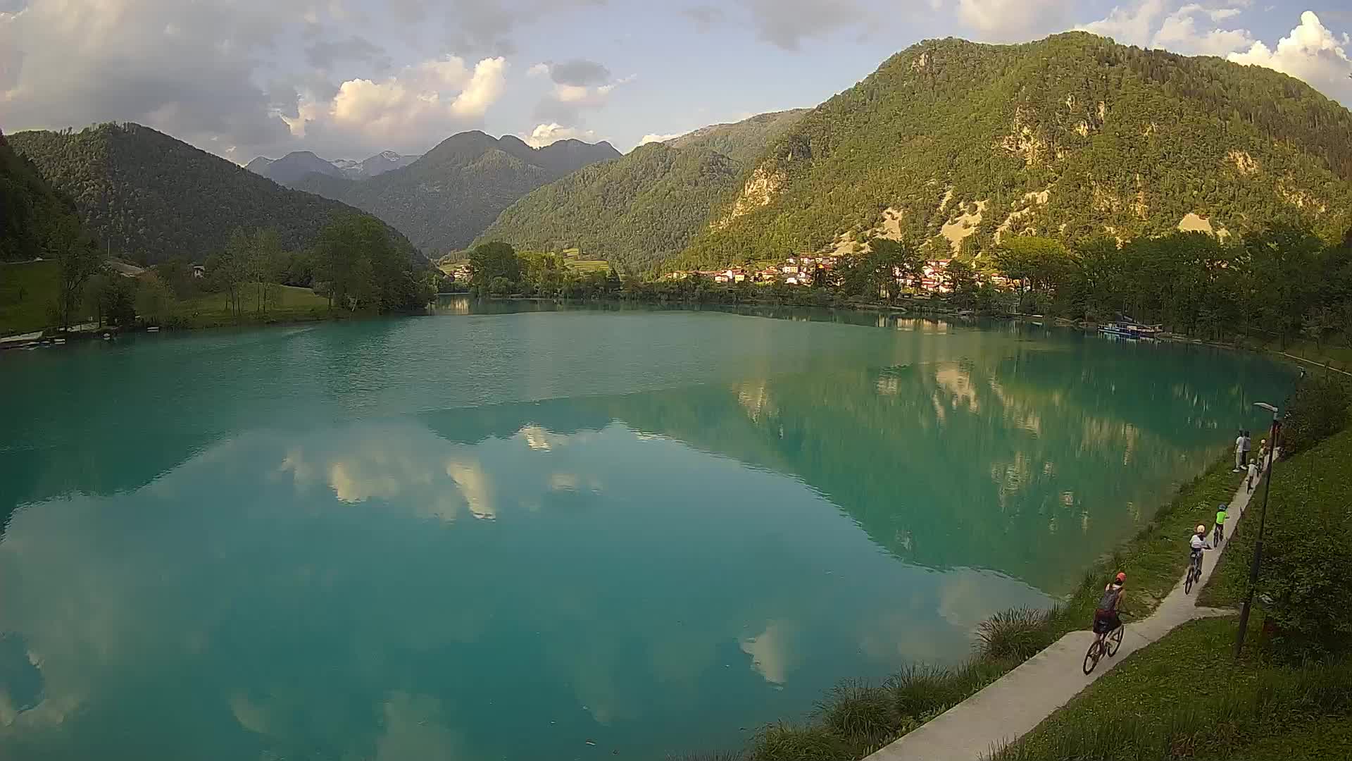 Most na Soči – Pogled na jezero
