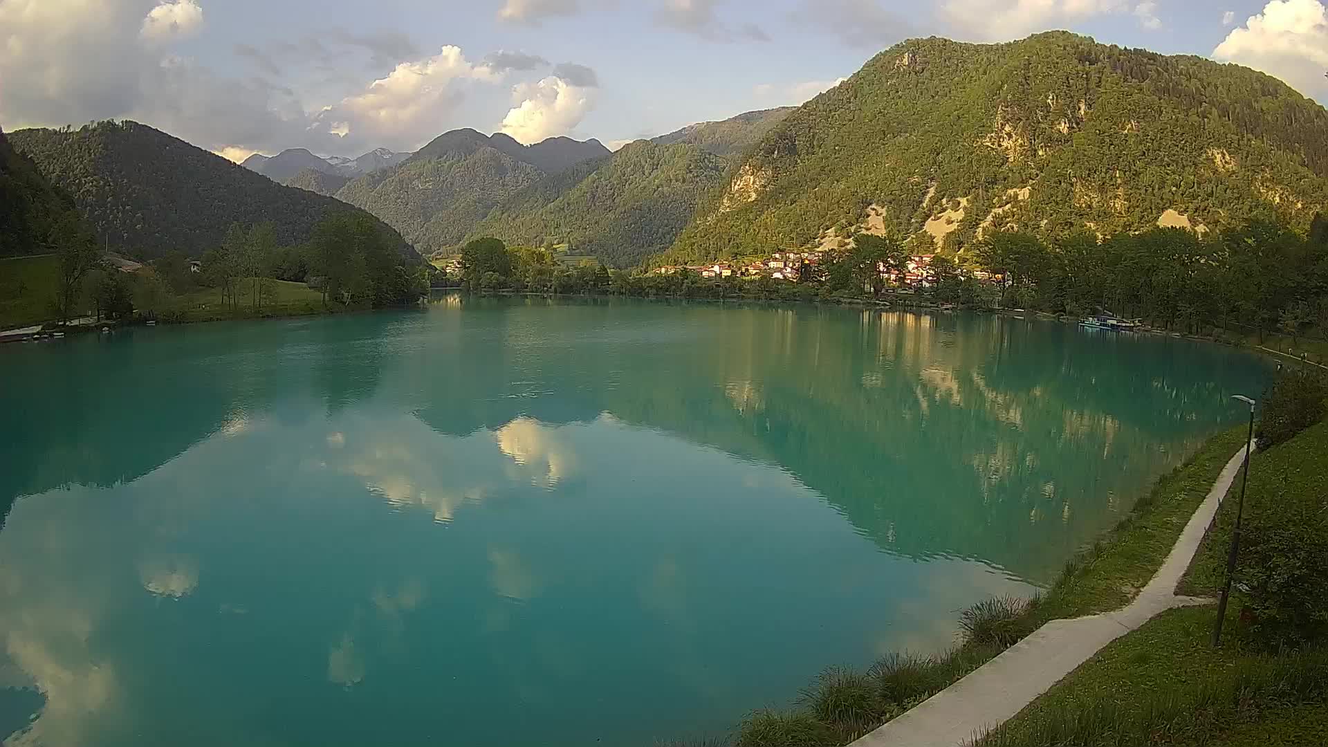 Most na Soči – Pogled na jezero
