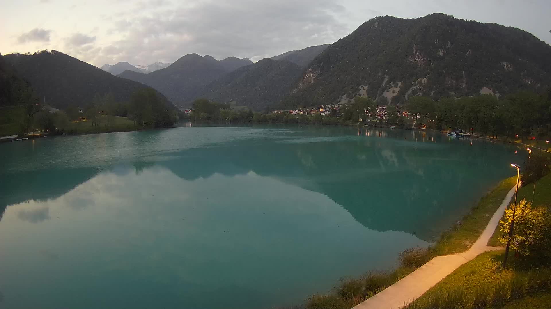 Most na Soči – Pogled na jezero